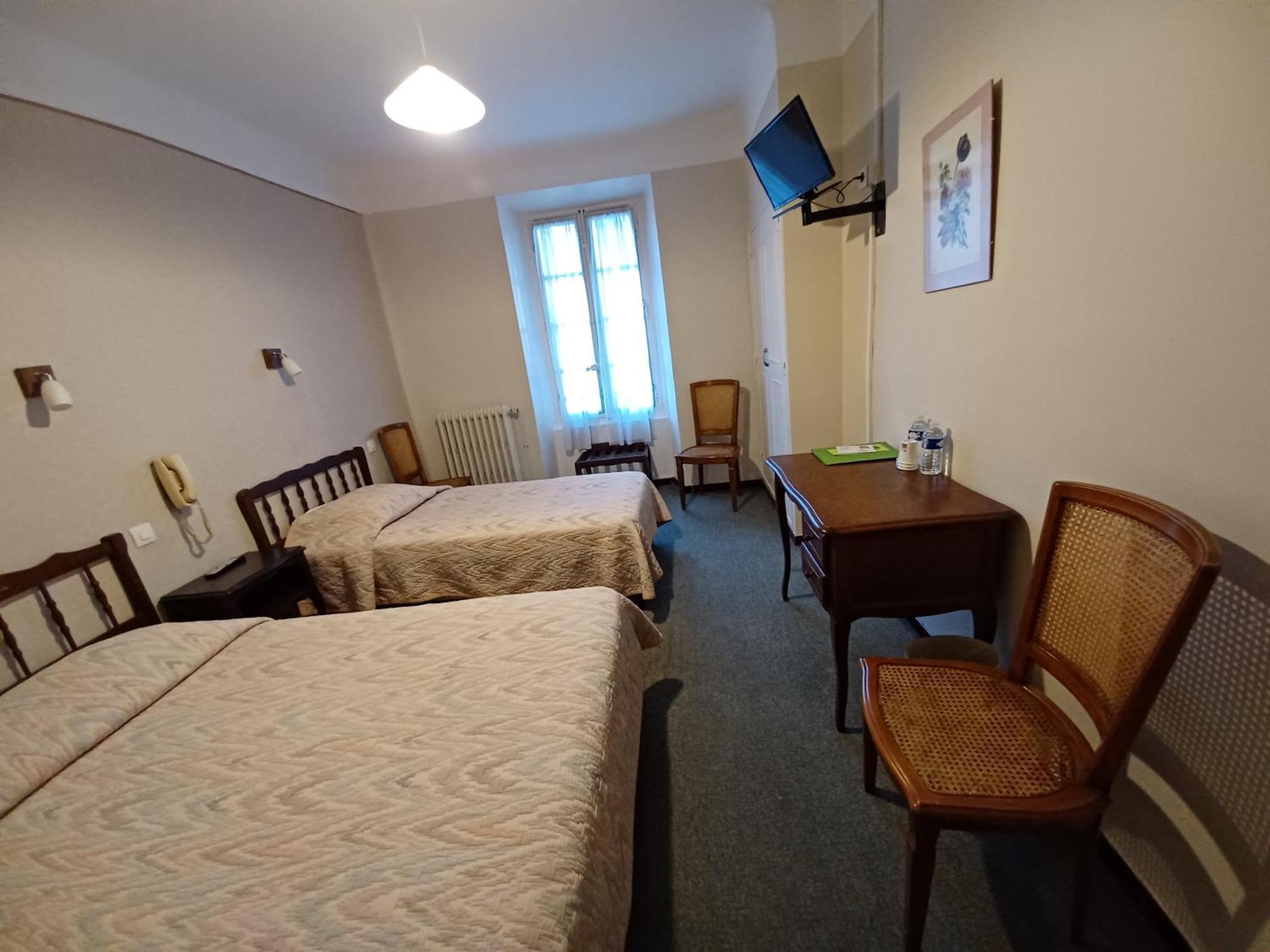 Logis Hotel Du Pont D'Or Barjols Eksteriør billede